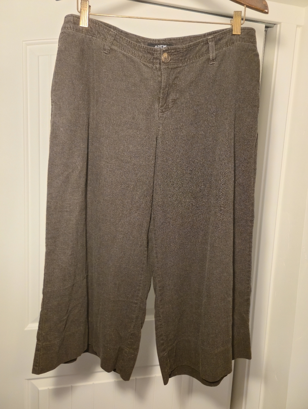 Antthony Men's Corduroy Wide-Leg Pants in Taupe Brown